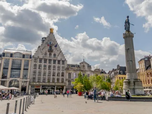 500x375 magasin place des patronnes signee clovis presence de signee clovis au sein du magasin place des patronnes à lille sur la grand place