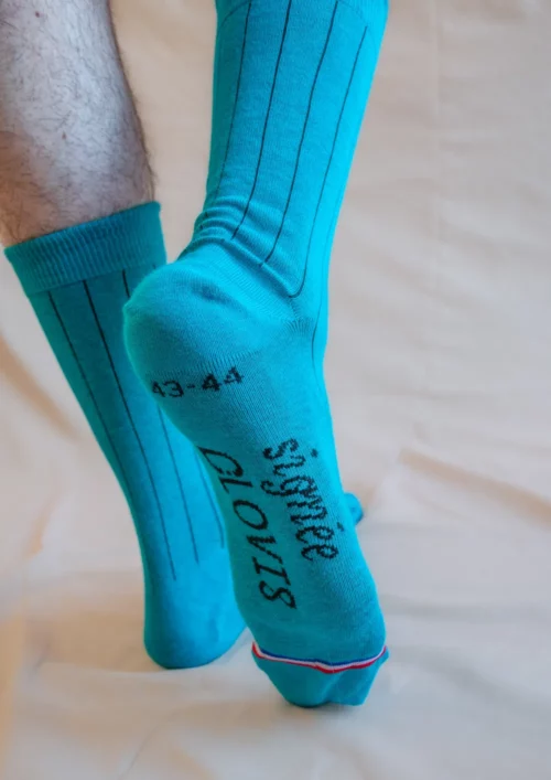 chaussette bleu canard signée clovis