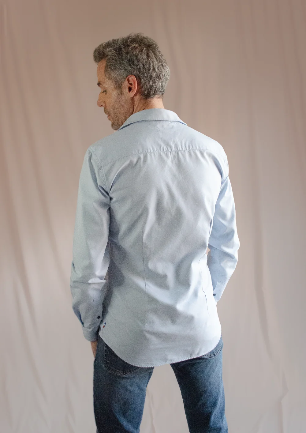 chemise signée clovis bleu ciel jean
