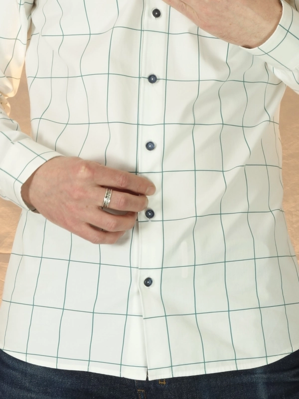 4-3 chemise carreaux teal green coton bio homme shooting 2 photo 1 signée clovis chemise carreaux teal green fabriquée en france imprimé